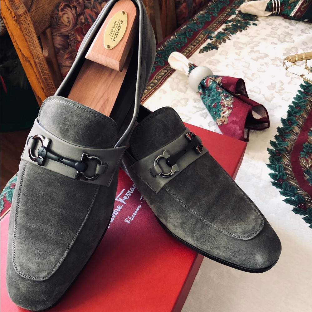 Ferragamo seude gray shoes